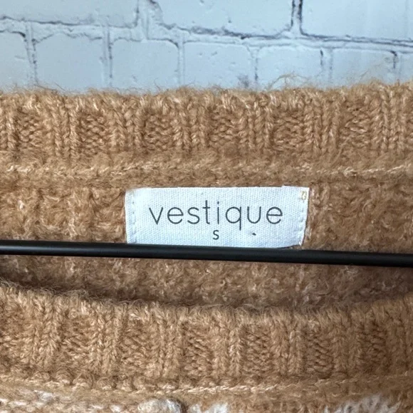 Vestique Patterned Tan Sweater - Picture 8 of 8